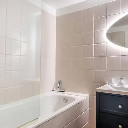 - La Cigale - 7 / 16 Couchages