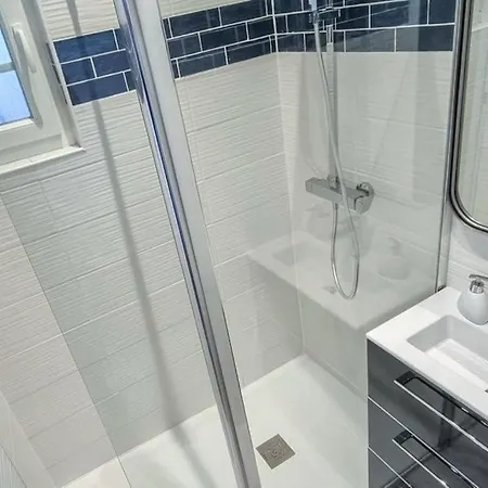 - La Cigale - 7 / 16 Couchages *