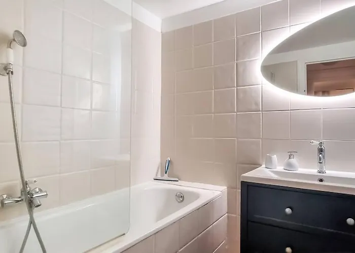 - La Cigale - 7 / 16 Couchages